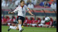 Michael Owen menempati urutan kelima top scorer timnas Inggris, Owen mengoleksi 40	gol sebelum gantung sepatu dari timnas. Gol pembuka yang dicetak bagi Negarannya pada  27 May 1998 dan menutupnya pada 12 Sep 2007. (AFP/Adrian Dennis)