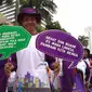 Usia Pak Ketut sudah 80 tahun, namun sejak 2013 beliau aktif mengikuti lari marathon 10 K yang digelar di beberapa kota. Ini bukti lansia pun tetap sehat dan produktif. 