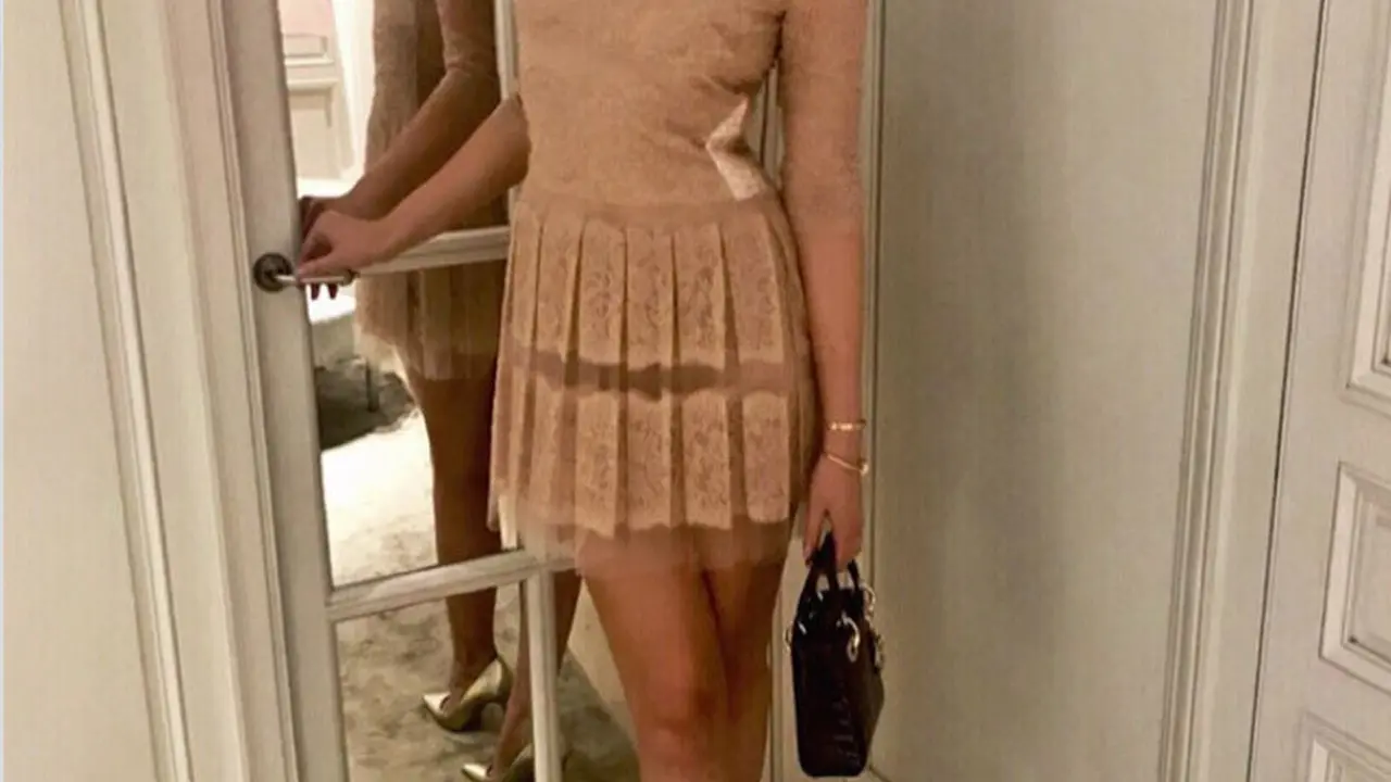 Cantiknya Tiffany Trump dengan Koleksi Mini Dress