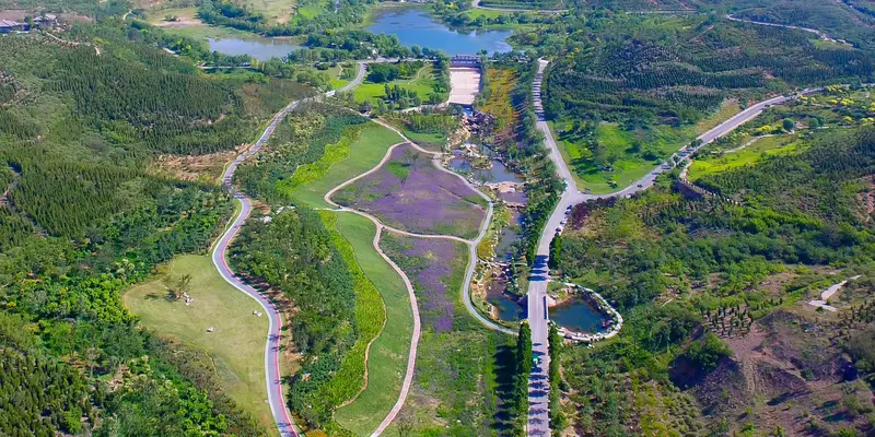 FOTO: Panorama Indah Bekas Tambang Batu Bara di China