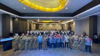 Pemerintah Daerah (Pemda) Garut, Jawa Barat menggandeng Telkom University untuk menyeleksi sekitar 50 pelaku Industri Kecil Menengah (IKM) serta 25 start-up digital, dalam program inkubasi bisnis. (Liputan6.com/Jayadi Supriadin)