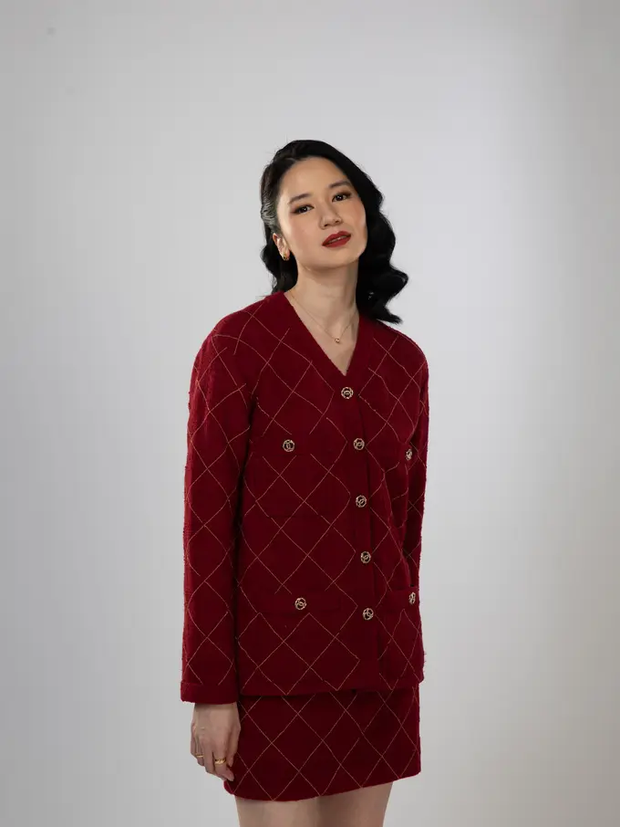 Laura Basuki tampil glamor (Istimewa)