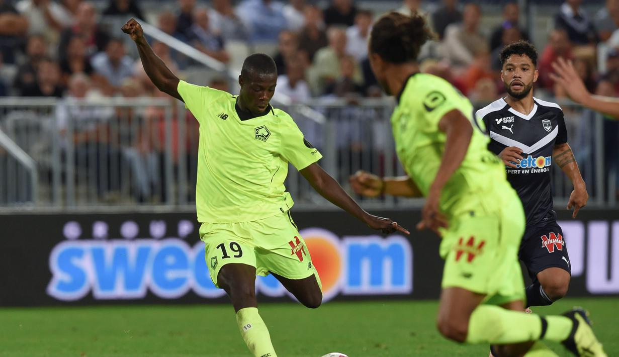 4. Nicolas Pepe (Lille) - 8 gol dan 5 assist (AFP/Nicolas Tucat)