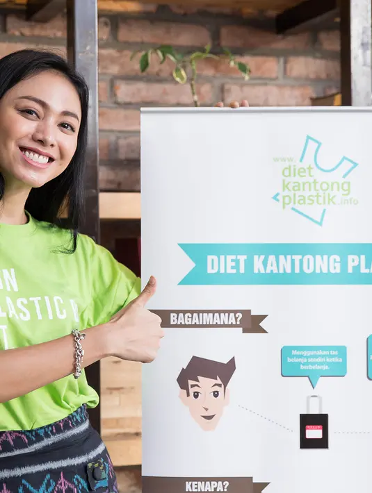 Setelah modeling, seni peran, kali ini Whulandary Herman mengasah suaranya demi mengeluarkan single. (Dezmond Manullang/Bintang.com)