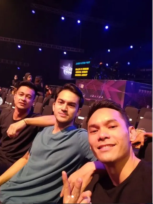 Rizky Nazar  di SCTV Music Awards 2023 (Foto: instagram sinemart_ph)