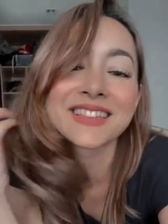 Dewi Rezer masih terlihat awet muda (Instagram/rezerdewi)