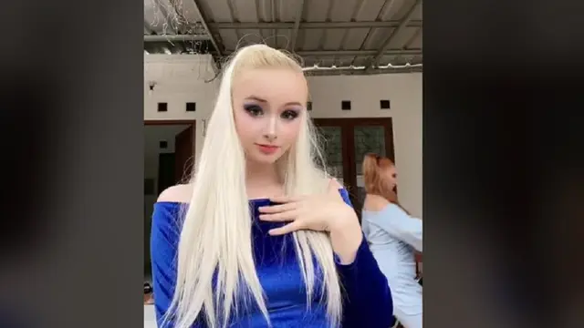 Bule Barbie