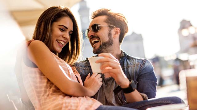 [Bintang] Nggak Cuma Cantik, 5 Hal Ini Juga Bisa Membuat Pria Jatuh Cinta