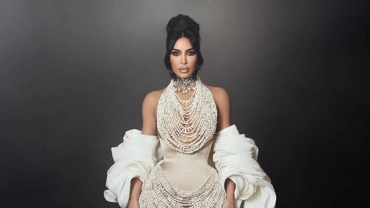 Tampilan Kim Kardashian di Met Gala 2023