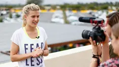 Eugenie Bouchard yang lahir di Quebec pada 25 Februari 1994 silam adalah seorang petenis wanita berkewarganegaraan Kanada. Pesona Genie, panggilan Eugenie Bouchard, memang begitu menyihir. (Julian Finney/Getty Images/AFP)