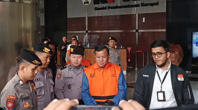 Ditahan KPK, Bupati Kuansing Minta Doa dan Dukungan