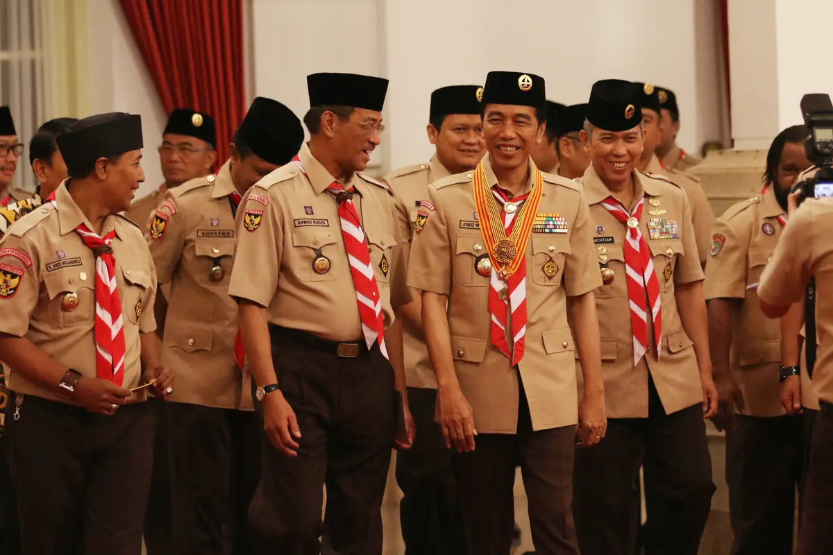 Jokowi Lepas Kontingen Pramuka ke Virginia