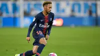 3. Neymar (PSG) - 10 gol dan 5 assist (AFP/Frank Fife)