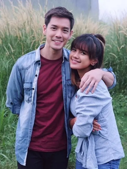 Melalui instagram masing-masing, Audi Mariisa dan Anthony saling memberi ucapan Anniversary. (Liputan6.com/IG/anthonyxie_)