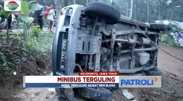 Minibus berisi tujuh orang yang sedang melintas dari Batu menuju Mojokerto terguling hebat. Dua orang penumpang tewas seketika di tempat kejadian.
