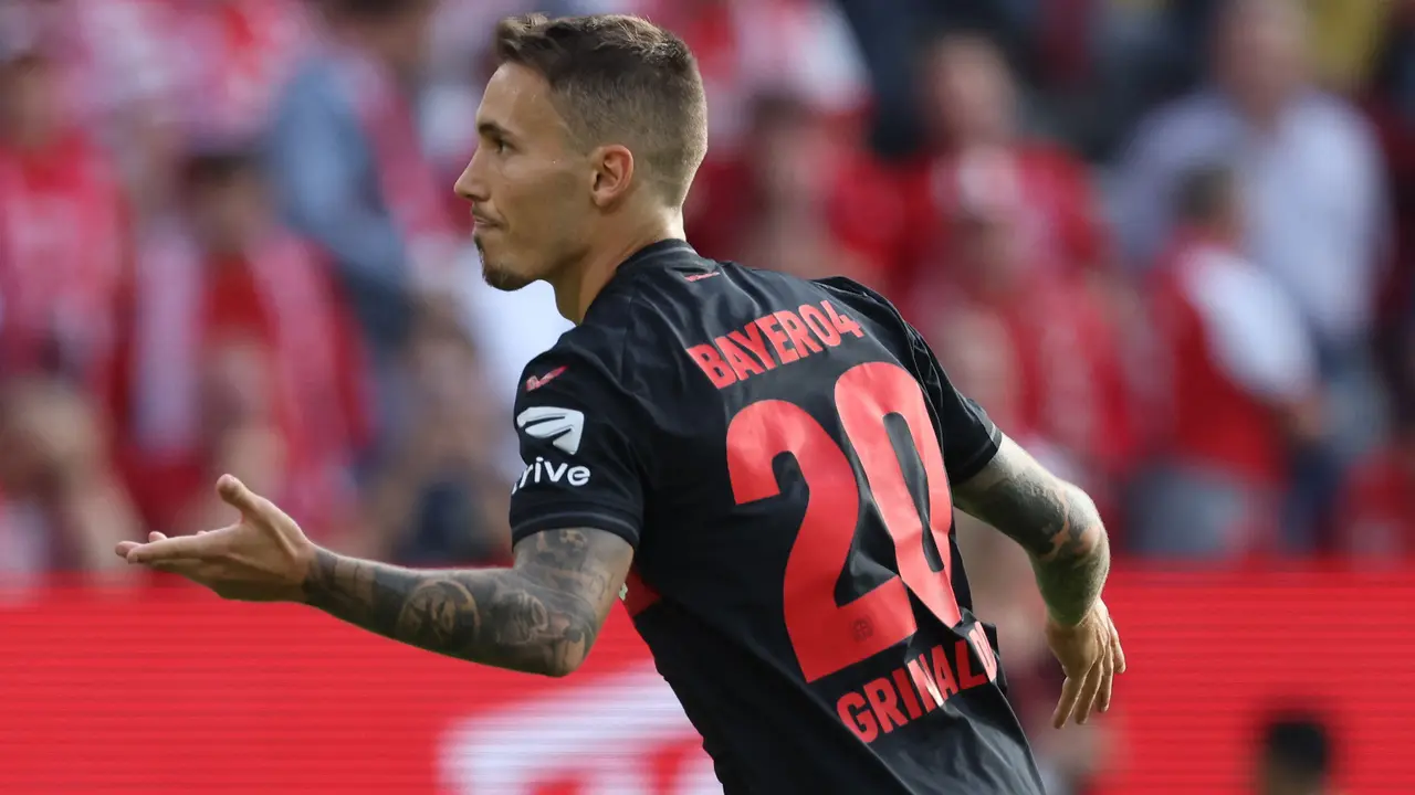 Foto: 6 Pemain Baru Bayer Leverkusen yang Telah Cetak Gol di Semua Kompetisi Musim Ini, Termasuk Bek Kiri Andalan Alejandro Grimaldo