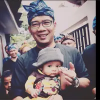 Sebuah postingan dalam Facebook Ridwan Kamil inilah yang membuat ribuan netizen Indonesia menangis hingga galau seharian!