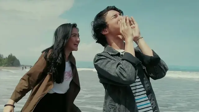 Salah satu adegan Malik dan Elsa. (Foto: Dok. Max Pictures)