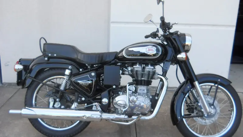 ROYAL ENFIELD BULLET 500 (Foto: tjs-cycle.com)