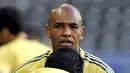 Spanish midfielder Marcos Senna attends a training session at Ernst-Happel stadium in Vienna. Germany will play against Spain the Euro 2008 championships final football match on June 29, 2008 at Ernst Happel stadium in Vienna. AFP PHOTO / FRANCK FIFE