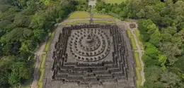 Borobudur Diabadikan Secara Digital melalui Antigravity A1, Drone 360° 8K Pertama di Dunia, serta Teknologi 3D Gaussian Splatting Magelang.