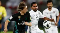 Gelandang Real Madrid, Luka Modric, menyayangkan banyaknya peluang yang terbuang percuma dalam pertandingan melawan Al Jazira pada semifinal Piala Dunia Antarklub 2017. (dok. Real Madrid).