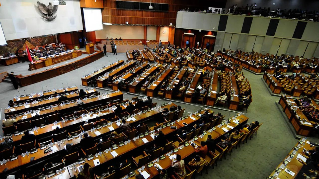 Rapat Paripurna Perdana Pasca-DPR Damai