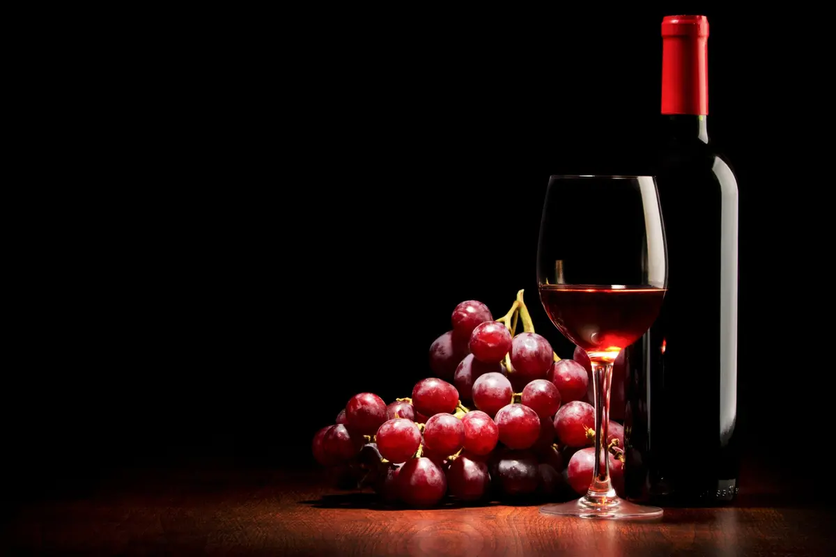 5 Manfaat Red Wine bagi Kesehatanmu yang Kamu Belum Ketahui 