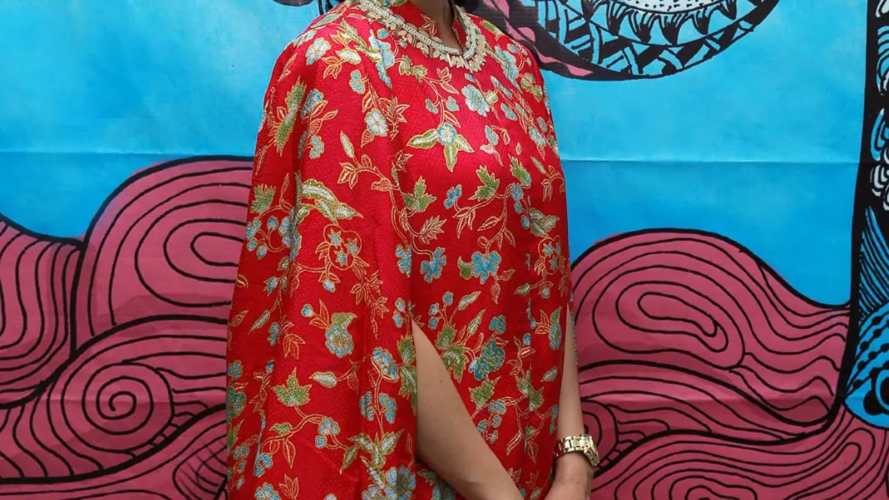 Atiqah Hasiholan