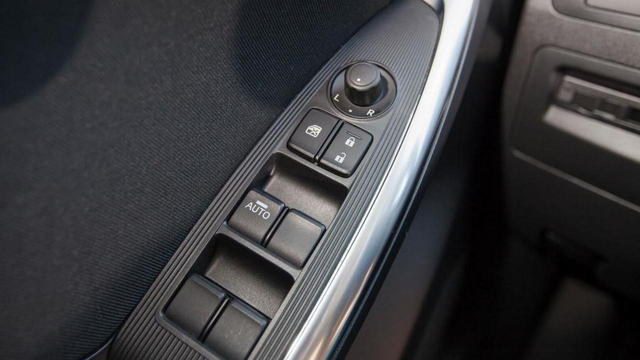 Toyota Tarik 6,5 Juta Mobil Karena Masalah Power Window