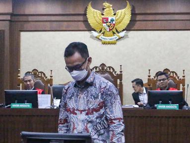 Bekas Ketua Pengadilan Negeri Jakarta Selatan, yang pernah menjabat Wakil Ketua Pengadilan Negeri Jakarta Pusat, Muhammad Arif Nuryanta saat menjalani sidang pembacaan dakwaan di Pengadilan Tindak Pidana Korupsi (Tipikor) Jakarta, Rabu (20/8/2025). (merdeka.com/Arie Basuki)