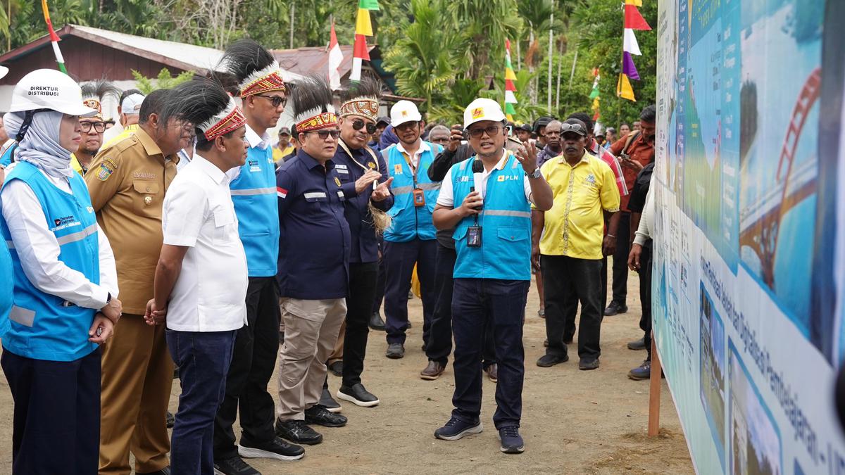 Kementerian ESDM dan PLN Percepat Pemerataan Akses Listrik PLN di Papua Lewat Program Lisdes
