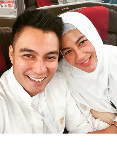 6 Momen Baim Wong dan Paula Verhoeven Lakukan Umrah Bersama, Sempat Diteriaki Fans