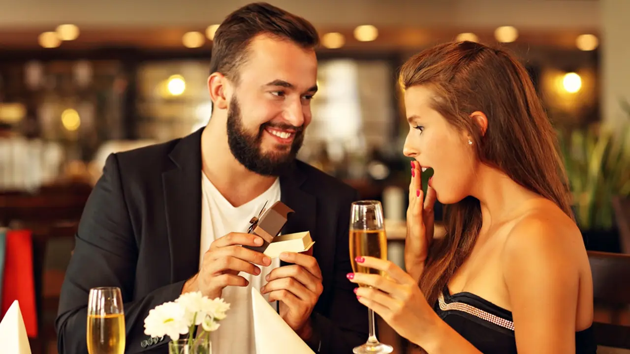 5 Model Cincin Tunangan Terbaru yang Bisa Bikin Hari Bahagia Jauh Lebih Cantik dan Istimewa