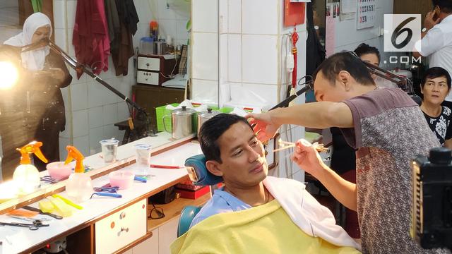 Bersihkan Telinga Usai Potong Rambut, Sandiaga: Biar 