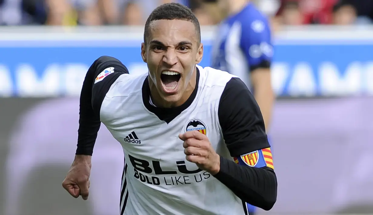 5. Rodrigo (Valencia) - 8 Gol (1 Penalti). (AFP/Ander Gillenea)