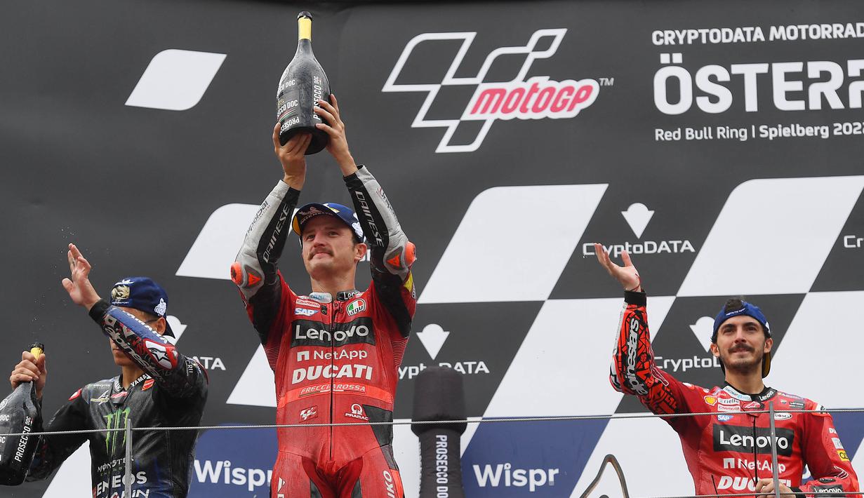 Secara keseluruhan, Francesco Bagnaia sudah lima kali menjadi juara pada MotoGP 2022. Jumlah itu membuat Bagnaia sejauh ini menjadi pembalap yang paling sering juara musim ini. (AFP/Vladimir Simicek)