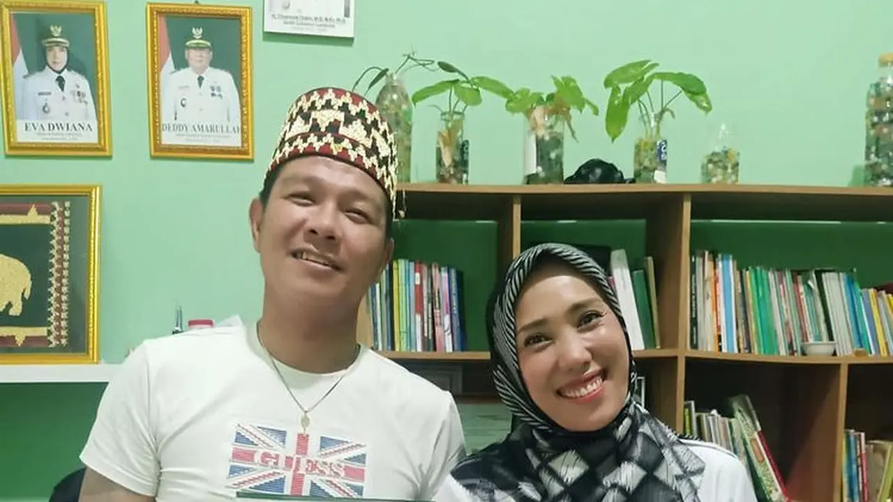 6 Momen Andika Mahesa Kangen Band Dapat Ijazah Paket C Setara SMA