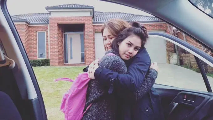 [Bintang] Vanesha Prescilla dan Sissy Prescillia