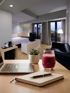 Harper Cikarang hadirkan pilihan staycation menyenangkan Bersama keluarga sambil bekerja dengan fasilitas nyaman dan lengkap.