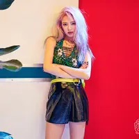 Di sebuah grup idol, biasanya para personel mempunyai keahlinya masing-masing. Mulai dari vocal, rapper, hingga dancer. Berikut beberapa idol k-pop yang cantik dan jago menari. (Foto: soompi.com)