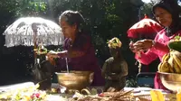 Mandikan 2 Arca Ini, Telaga di Tulungagung Tak Pernah Kering