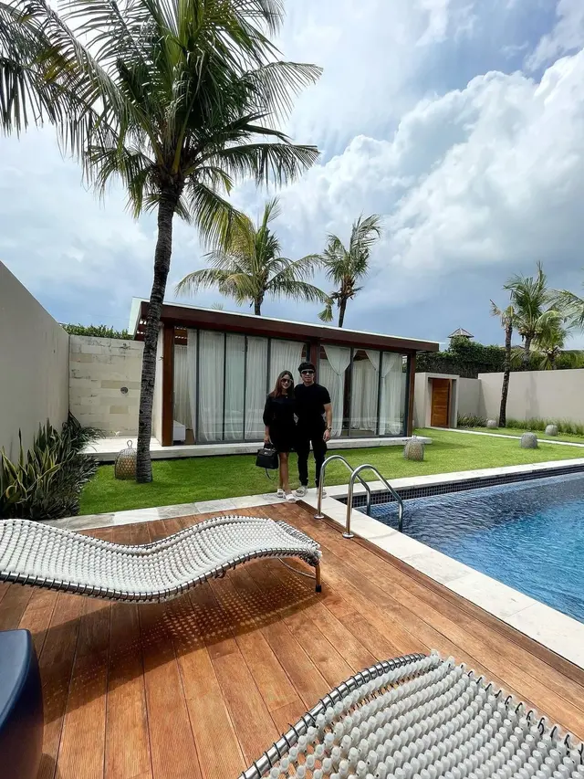 6 Momen Honeymoon Atta Halilintar dan Aurel Hermansyah di Bali, Romantis