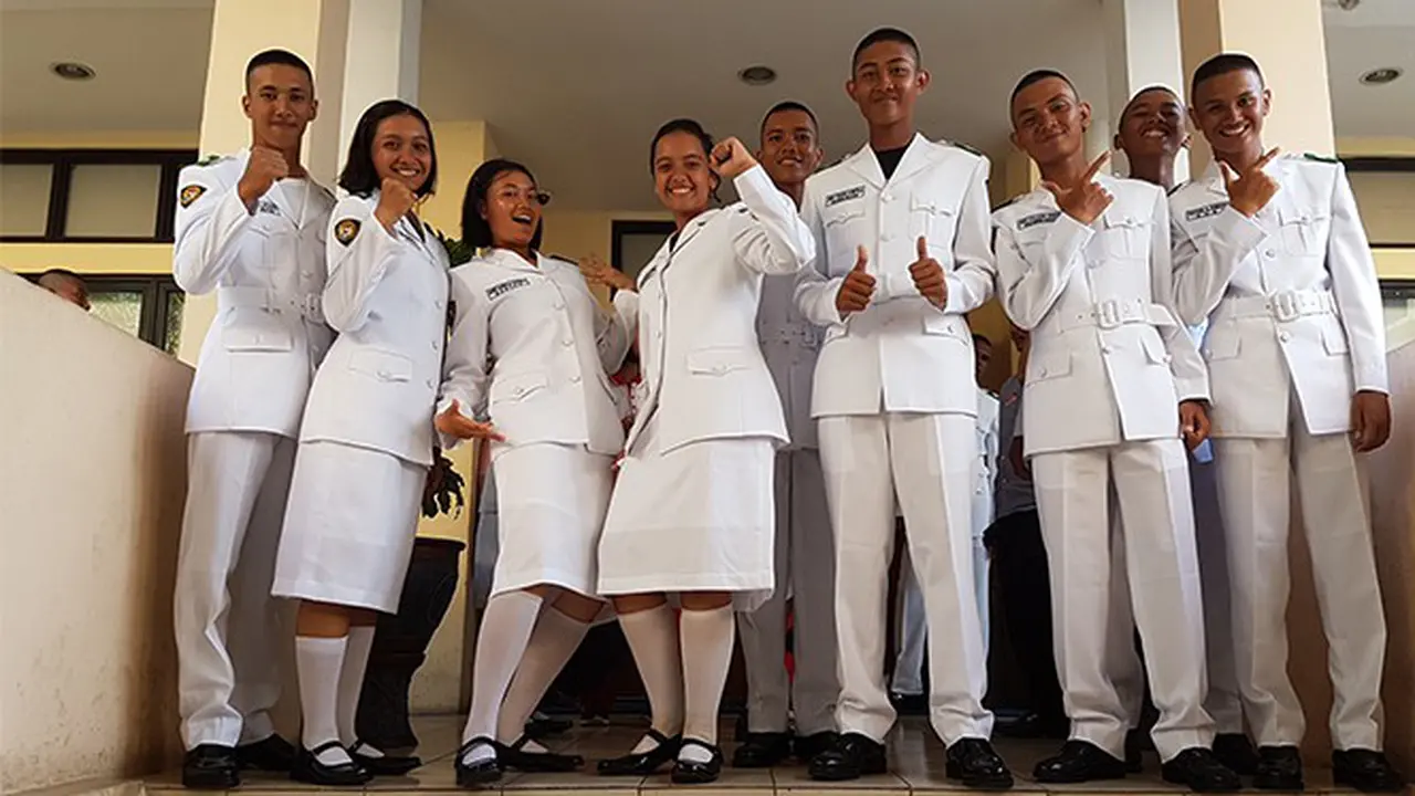 Paskibraka Sedang Mencoba PDU