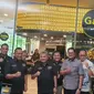 Foto: Peresmian The Gade Coffee &amp; Gold by Pegadaian ke-45 Bersama Direktur Utama PT Pegadaian, Damar Latri Setiawan dan Direktur Utama BRI, Sunarso.