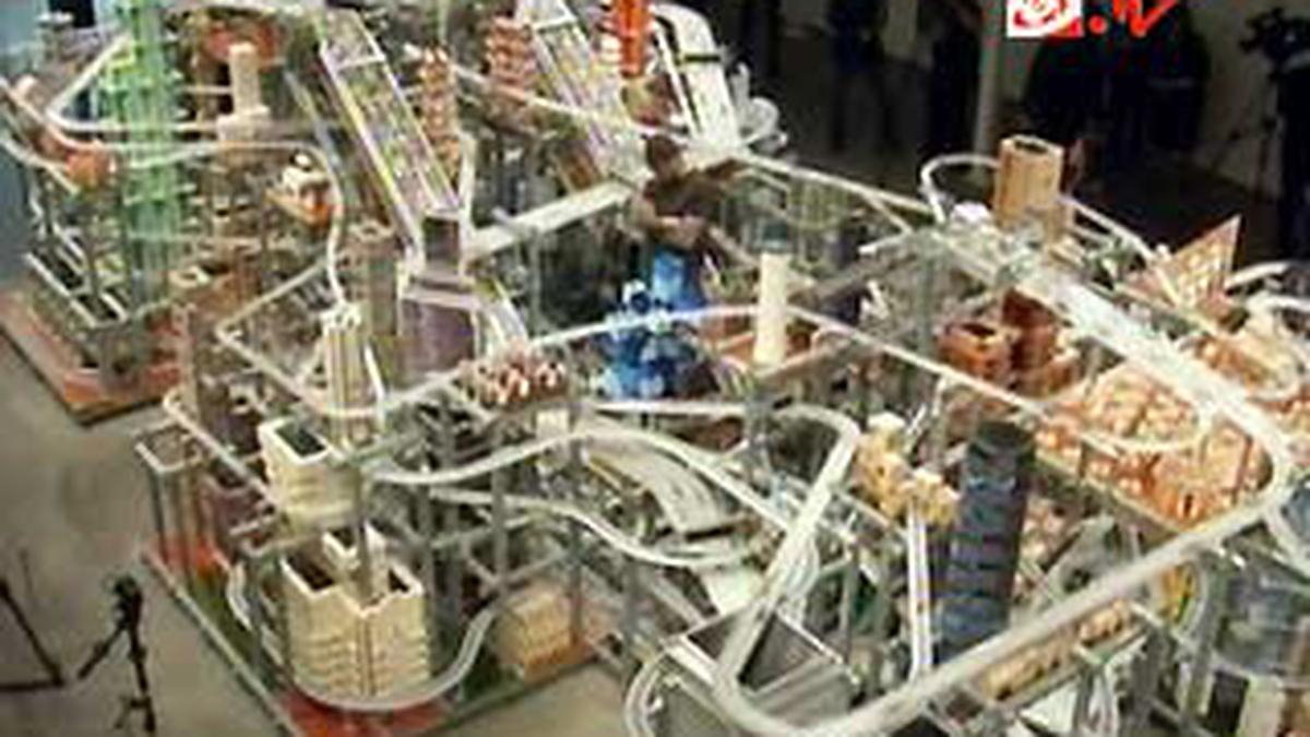 Metropolis 2, Miniatur Los Angeles yang Sibuk - Tekno Liputan6.com