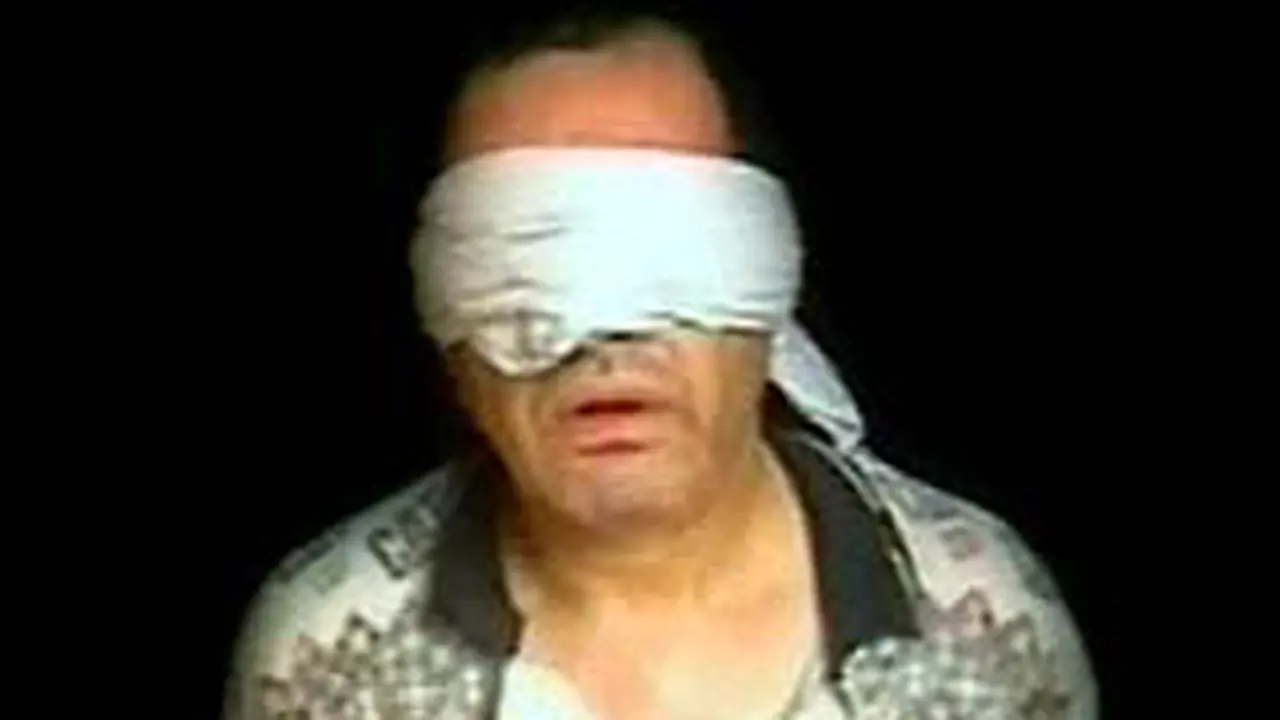 080705aLnAlkaydaSandera.jpg