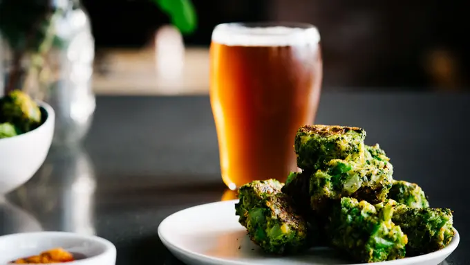 Bola-bola Brokoli Keju, Camilan Malam yang Menyehatkan