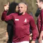 Roberto Carlos merupakan legenda dunia yang kini telah berusia 48 tahun. Roberto Carlos pensiun pada 2016 setelah terakhir bermain di Liga India bersama Delhi Dynamos. (AFP/Oli Scarff)