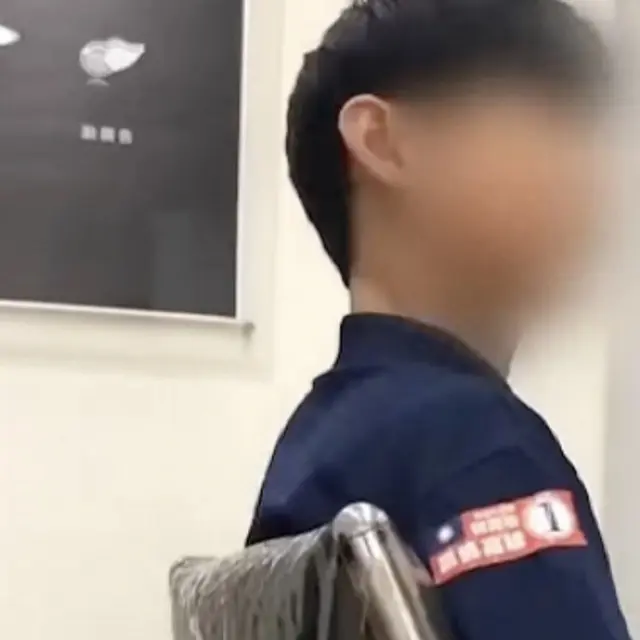 Khawatir Kena Covid-19, Ibu Cukur Rambut Anaknya Mirip Pria Tua Agar Tak Keluar Rumah
